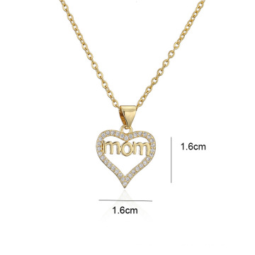 Cadeaux pour maman Gold Heart Shape Copper avec un vrai nom de cristal d&#39;or 18k Jewelry Mom Collier